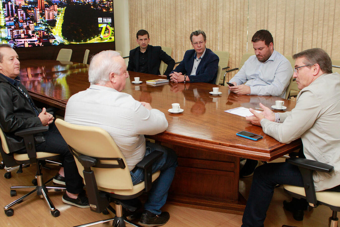 Encontro reúne administração municipal e representantes do agronegócio