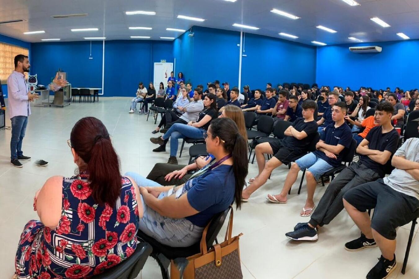 Em sua fala, Rodrigo, apresentou um panorama do mercado laboral em Toledo e região, o qual oferece boas oportunidades de emprego para trabalhadores com qualificação