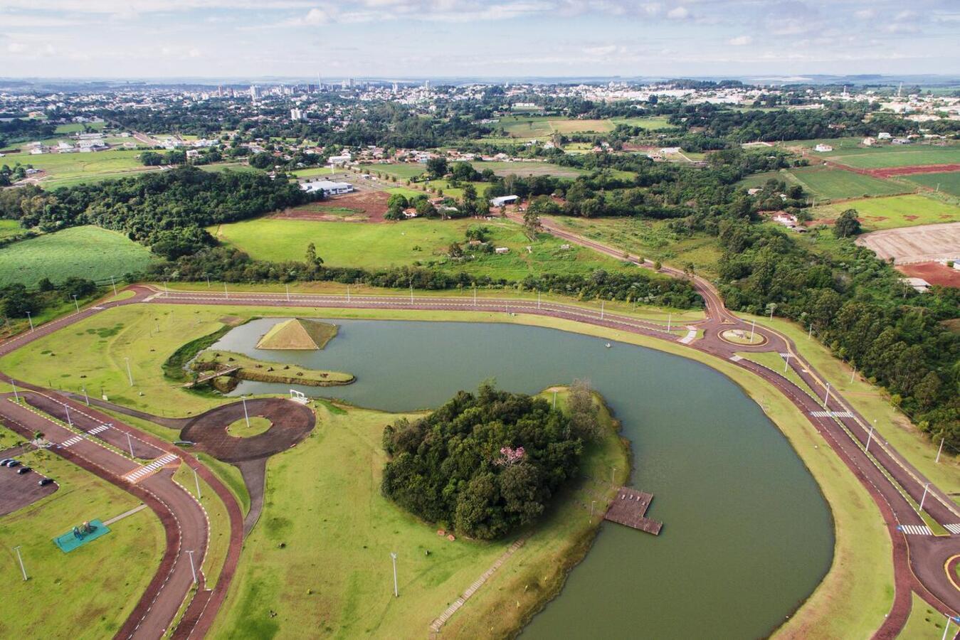 Toledo aprova legislação que permitirá instalação de quiosques em praças e parques