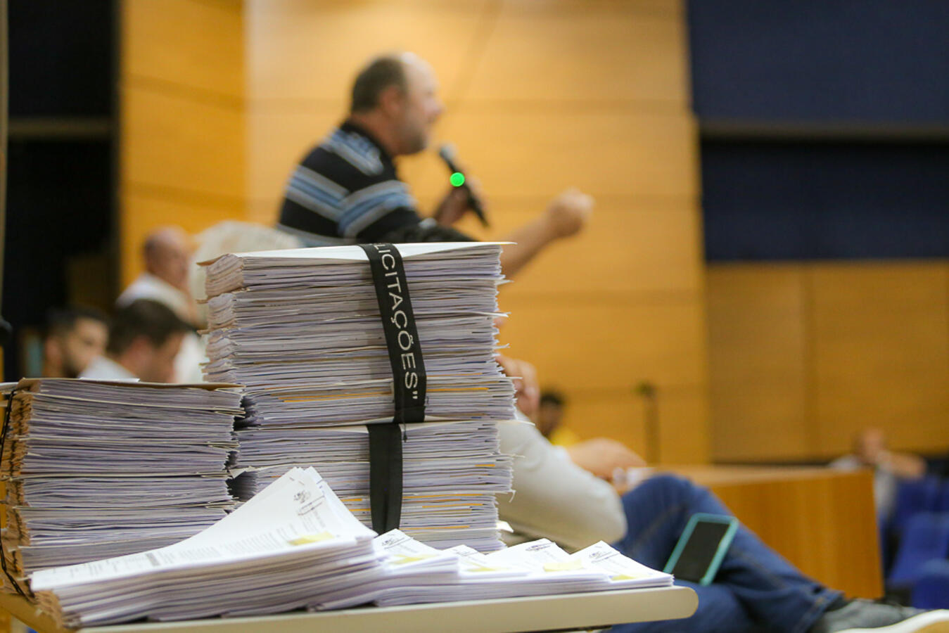 Empresários firmam contratos de compra de terrenos industriais em Toledo