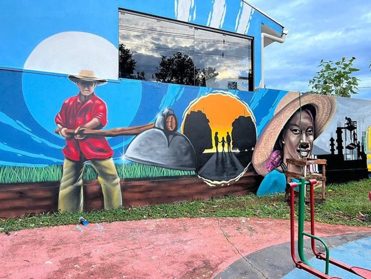 De autoria do artista plástico Isaac Souza de Jesus, obras já podem ser apreciadas por quem passa pelo Parque Ecológico Diva Paim Barth e pelos arredores da BRF