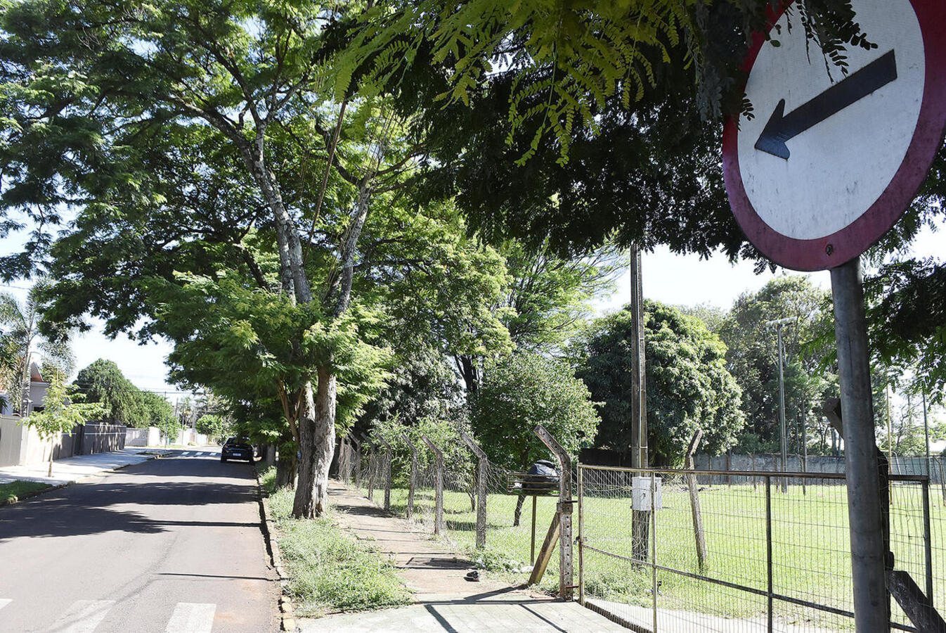 Mudanças nas ruas Marumbi e Carlos Barbosa já foram colocadas em prática, mas sanções por descumprimento só serão aplicadas a partir de segunda-feira (30)