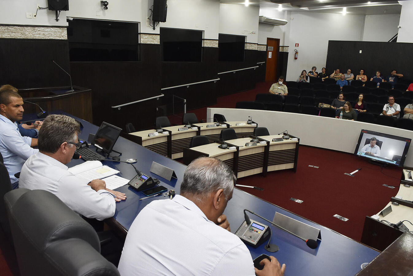 Evento realizado no Plenário da Câmara de Vereadores na tarde desta terça (15) teve o objetivo de ouvir a comunidade a respeito do Projeto de Lei nº 173/2022