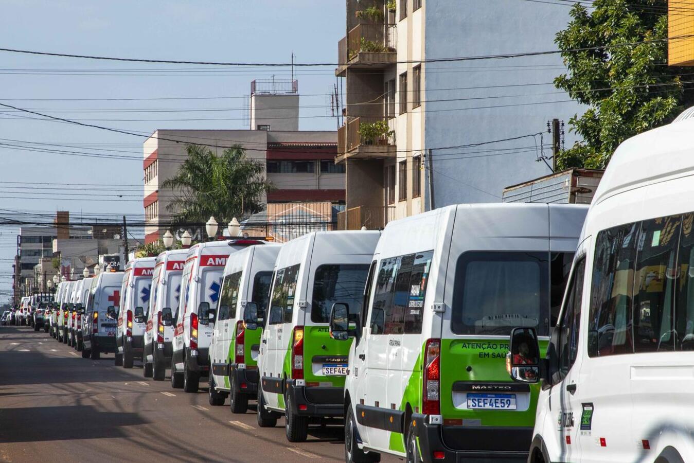Eventos na manhã desta sexta (10) marcam investimento superior a R$ 9,4 milhões na aquisição de quase 30 veículos para vários setores do poder público local
