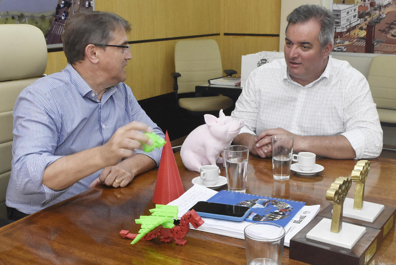 Prefeito Emerson Toledo Pires e sua comitiva conheceram o município e seus principais programas