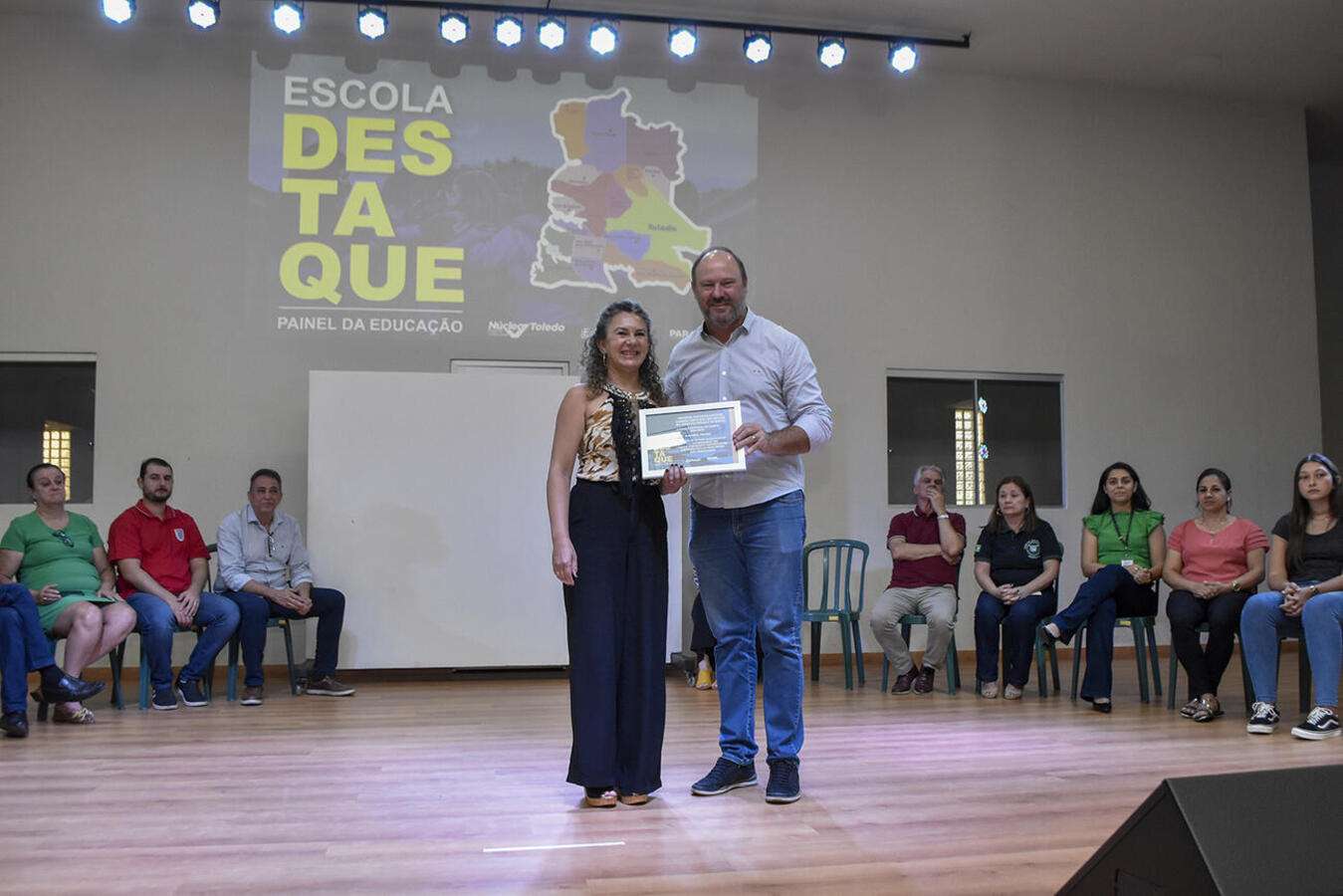 Governo foi representado pelo vice-prefeito Ademar Dorfschmidt e pela secretária Marli Gonçalves Costa em evento na tarde desta sexta (17) no auditório do Premen