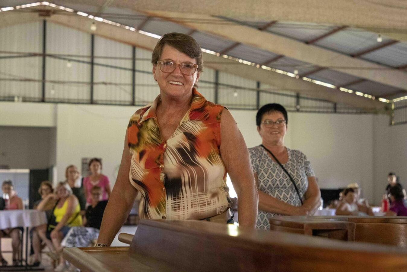 Dia da Mulher: idosas participam do 1º Torneio de Bolãozinho de Mesa