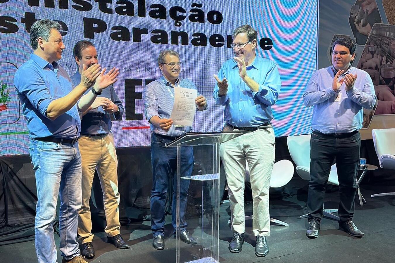 Ato no Inovameat oficializa implantação a UMIPI/Embrapa em Toledo