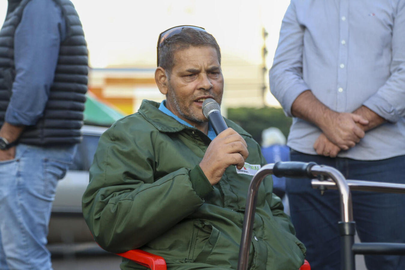 Ato marcou a entrega das novas barracas da Feira do Produtor de Toledo
