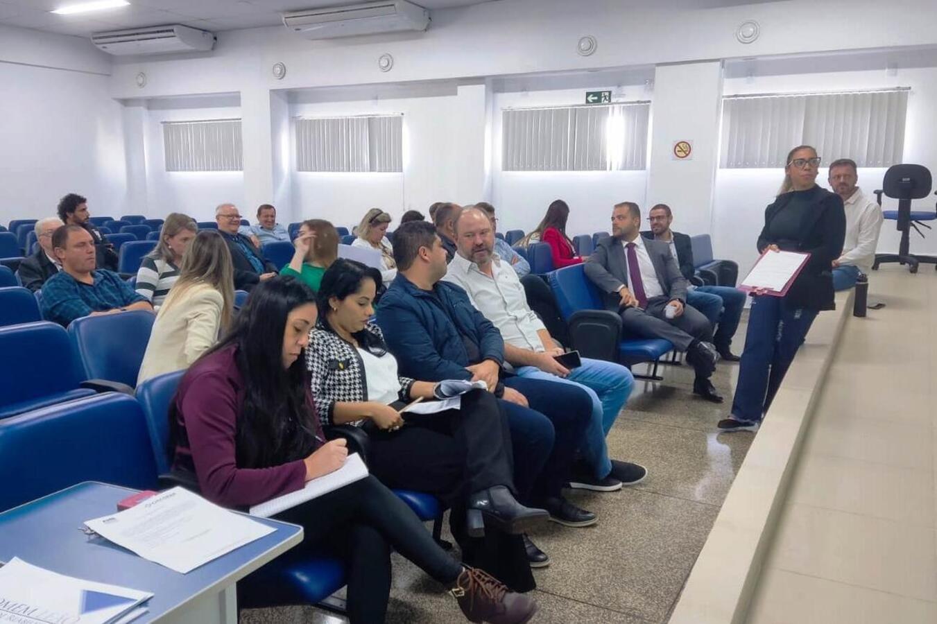 Gestores municipais de saúde são informados sobre a homologação do Hospital Regional