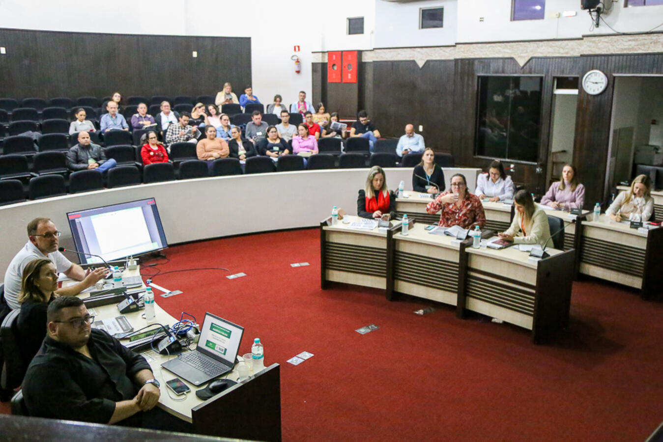 Atenção Primária e Especializada batem recordes no primeiro quadrimestre
