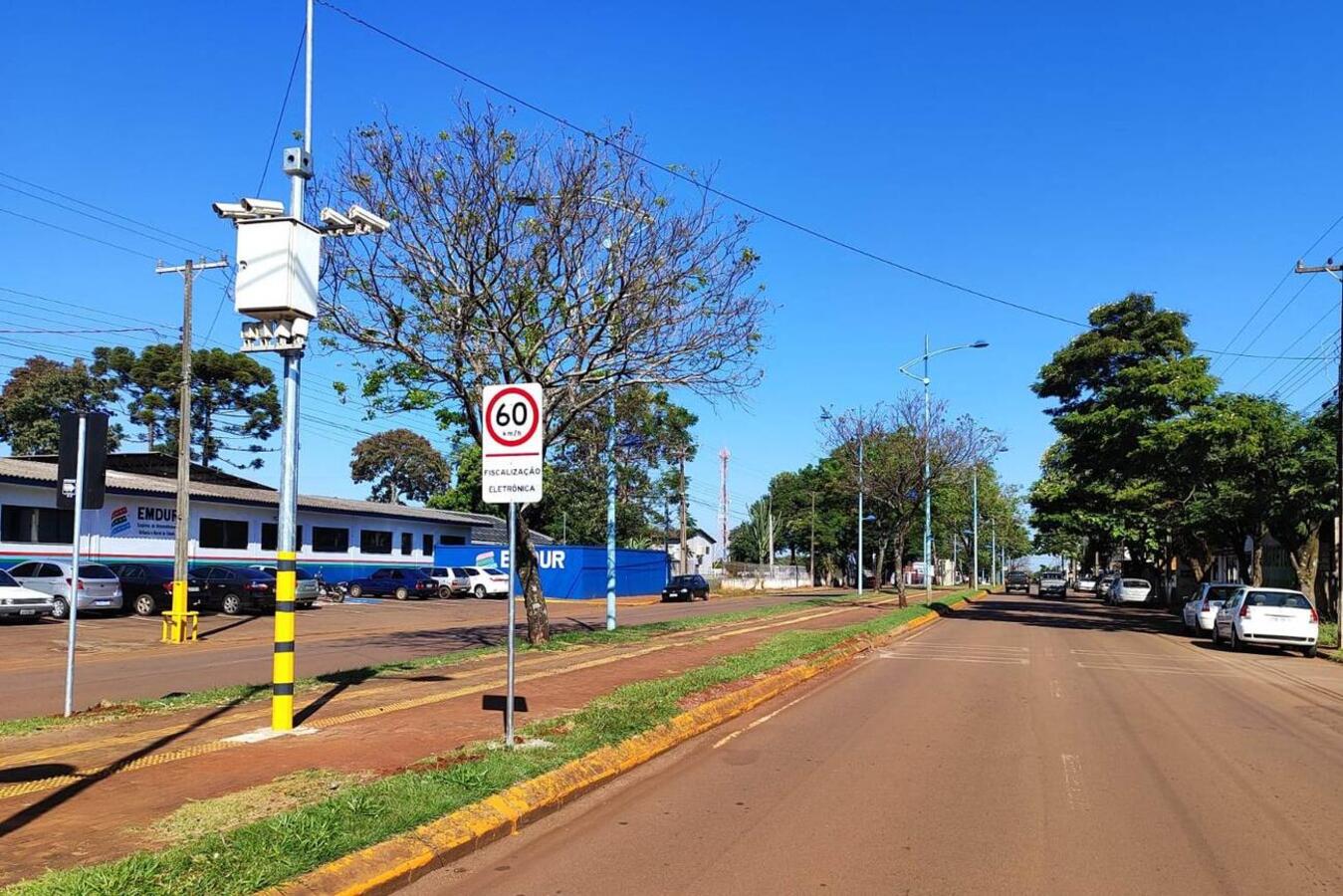 Deptrans realoca equipamento de controle de velocidade