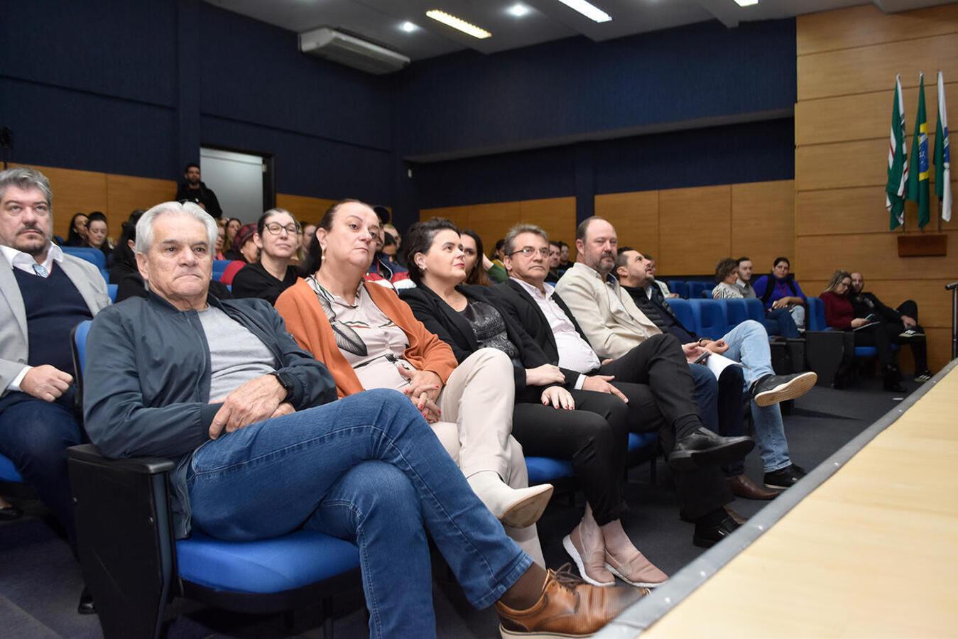A intenção é atender os aproximadamente 400 alunos imigrantes de diversas nacionalidades.