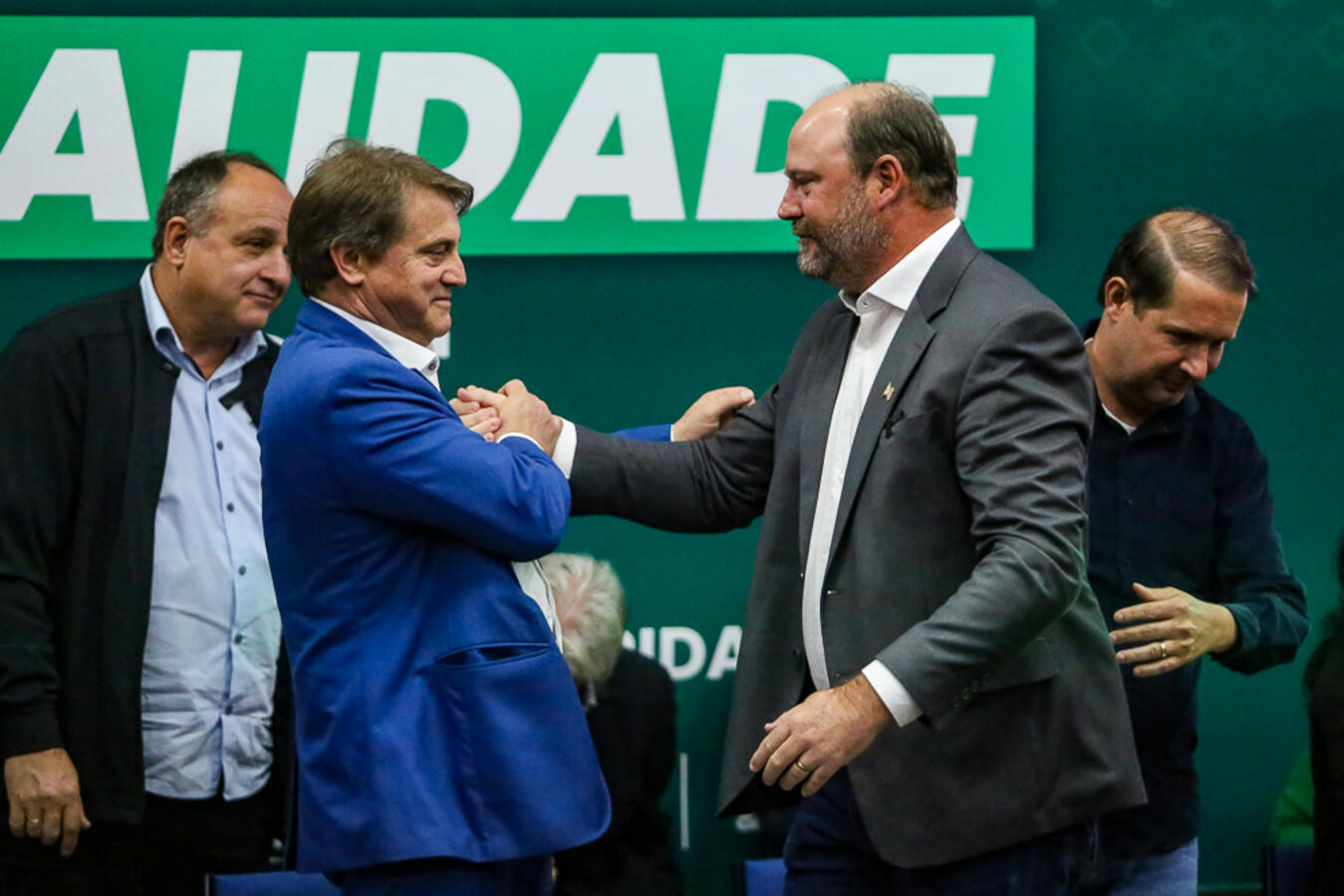 Emoção marca a assinatura do contrato de gestão do Hospital Regional de Toledo 