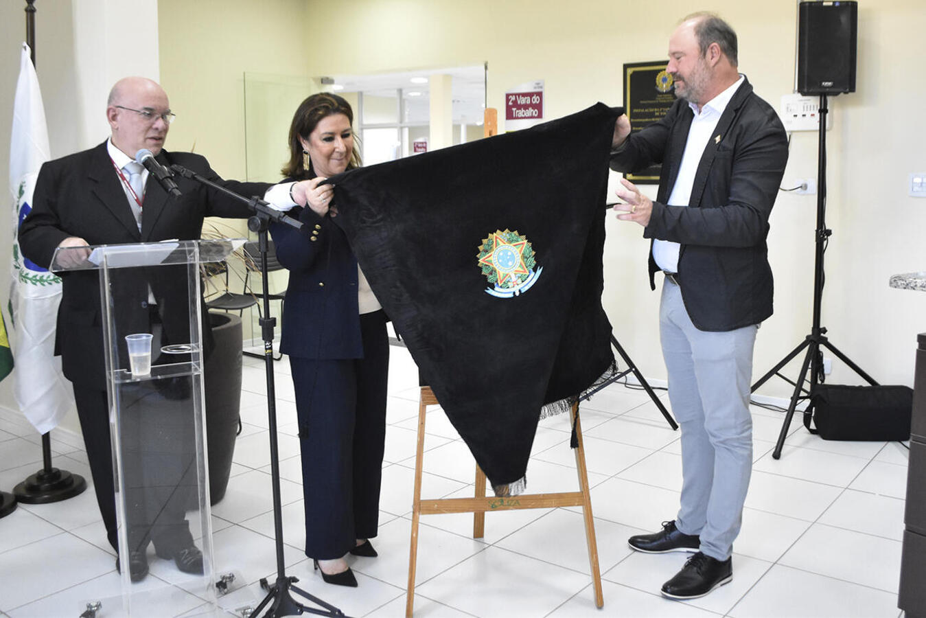 Vice Ademar Dorfschmidt marcou presença na entrega da nova sede do Centro Judiciário de Solução de Conflitos e Cidadania (Cejusc) e da usina fotovoltaica do fórum trabalhista