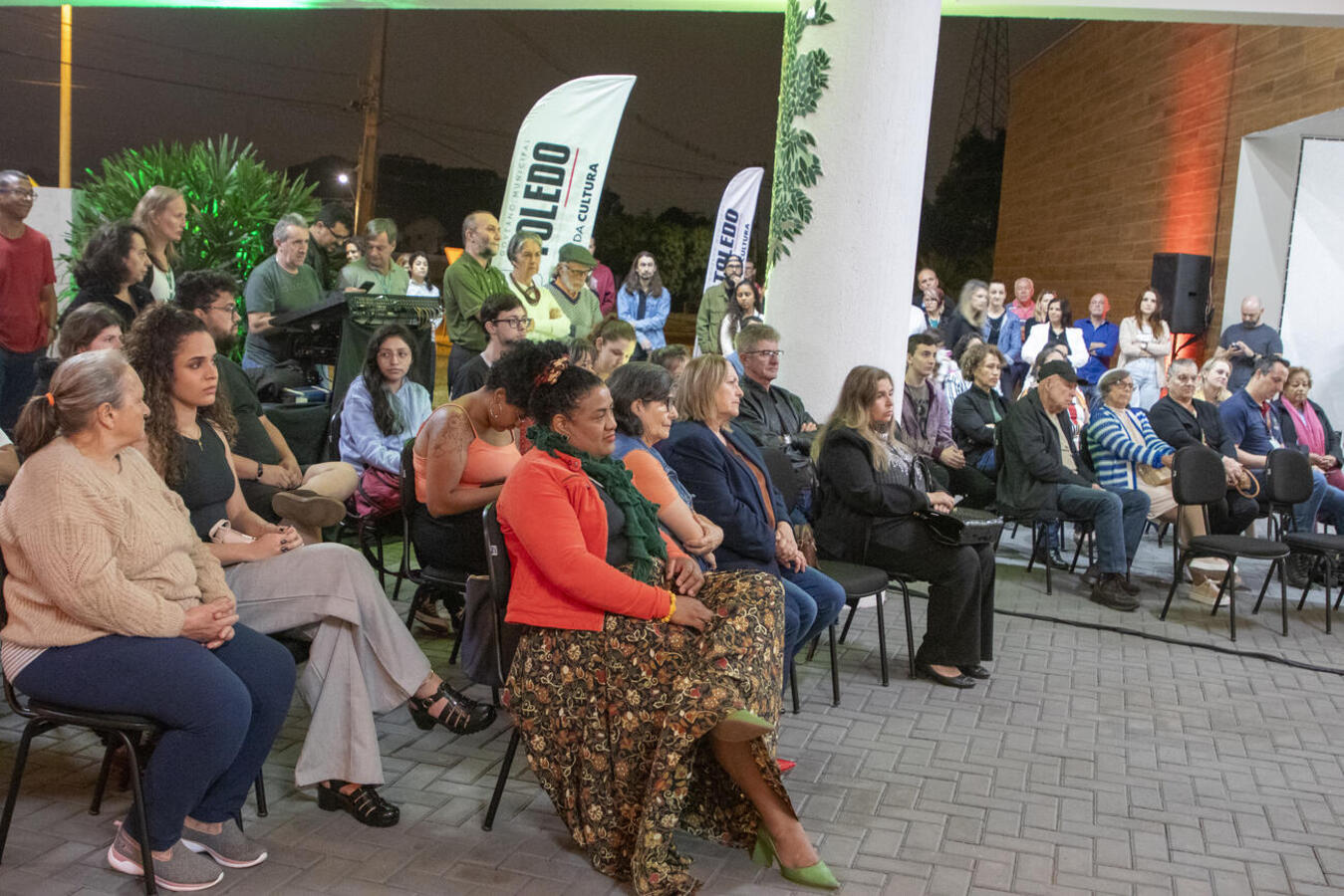 A abertura de duas exposições e a apresentação dos professores da Casa da Cultura marcaram a reabertura das atividades do museu