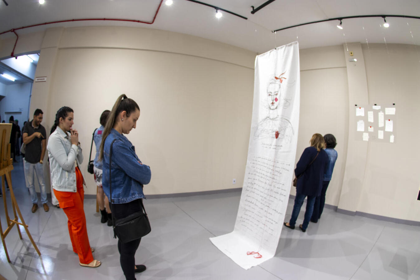 A abertura de duas exposições e a apresentação dos professores da Casa da Cultura marcaram a reabertura das atividades do museu