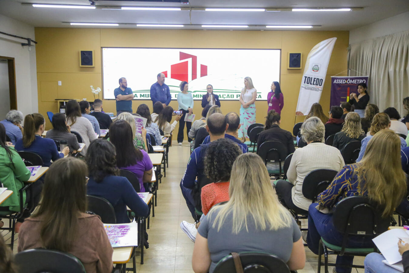 SMDH e Escola de Governo promovem a 3ª edição do Seminário Mulheres em Foco