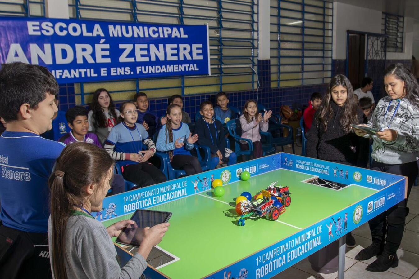 Alunos disputam uma vaga na etapa final, que acontece durante a semana de Inovação e Tecnologia do 4º Pig Data Toledo no próximo mês