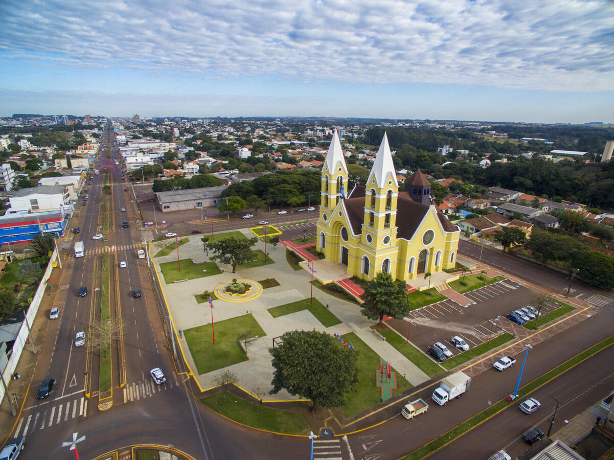 A celebração acontece neste sábado (30), às 9h, na Igreja Menino Deus, no Jardim Porto Alegre. Cerca de 700 idosos são aguardados para a comemoração