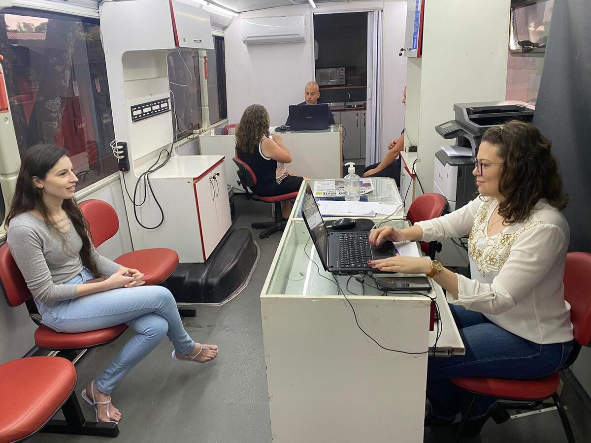 Diversos serviços foram oferecidos ontem e hoje (31/8 e 1º/9) pela unidade local da Agência do Trabalhador em eventos em Novo Sarandi e no Jardim Coopagro 
