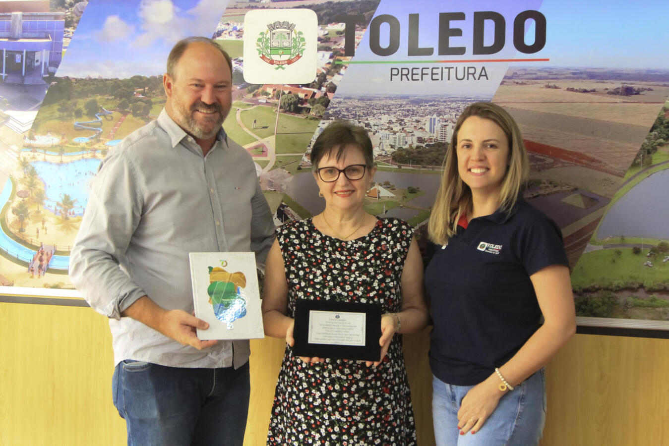 Mais servidoras municipais recebem benefício da aposentadoria