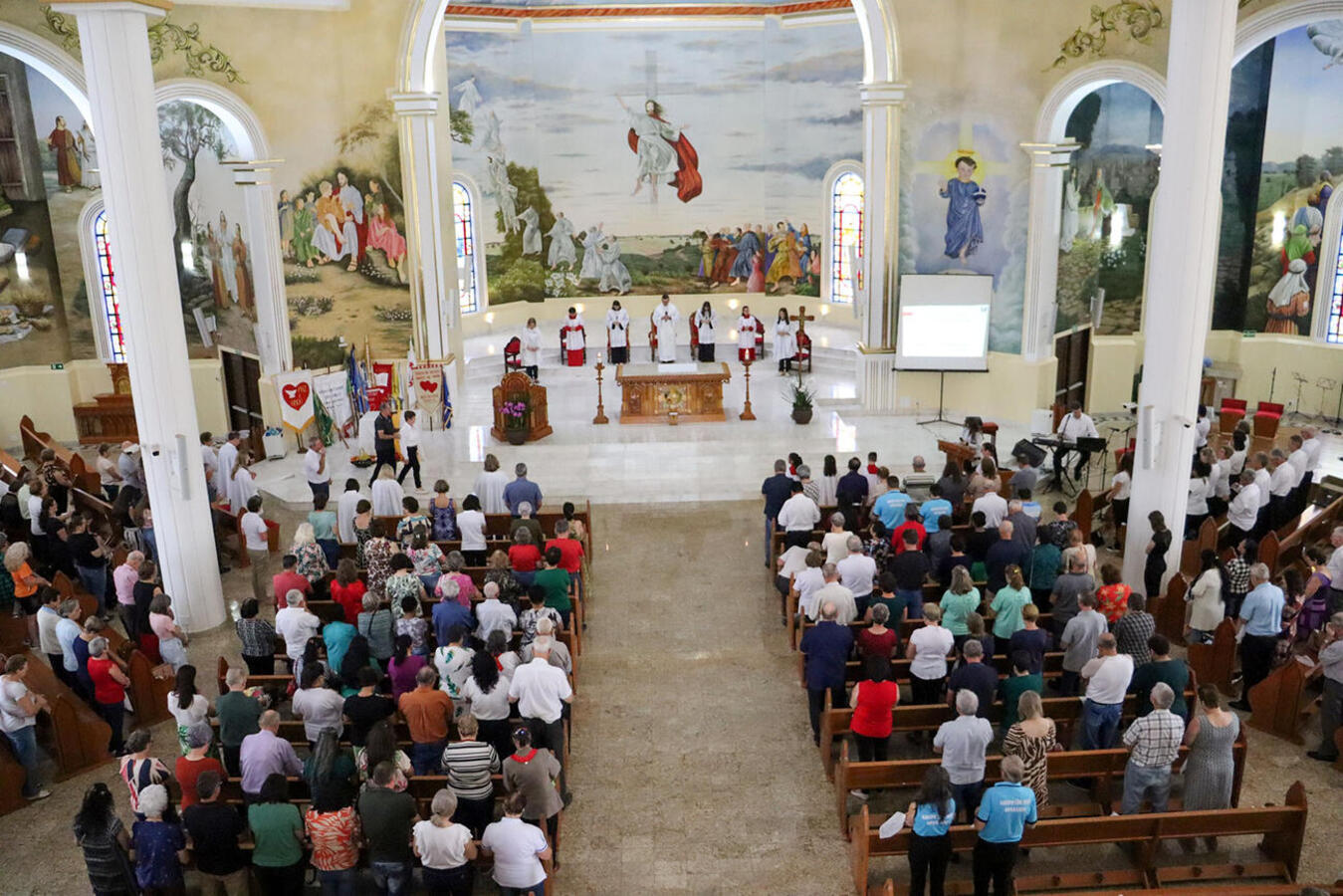Realizada na manhã de sábado (30/9) Paróquia Menino Deus, celebração reuniu cerca de 700 pessoas em atividade alusiva aos 10 anos do Idoso em Movimento
