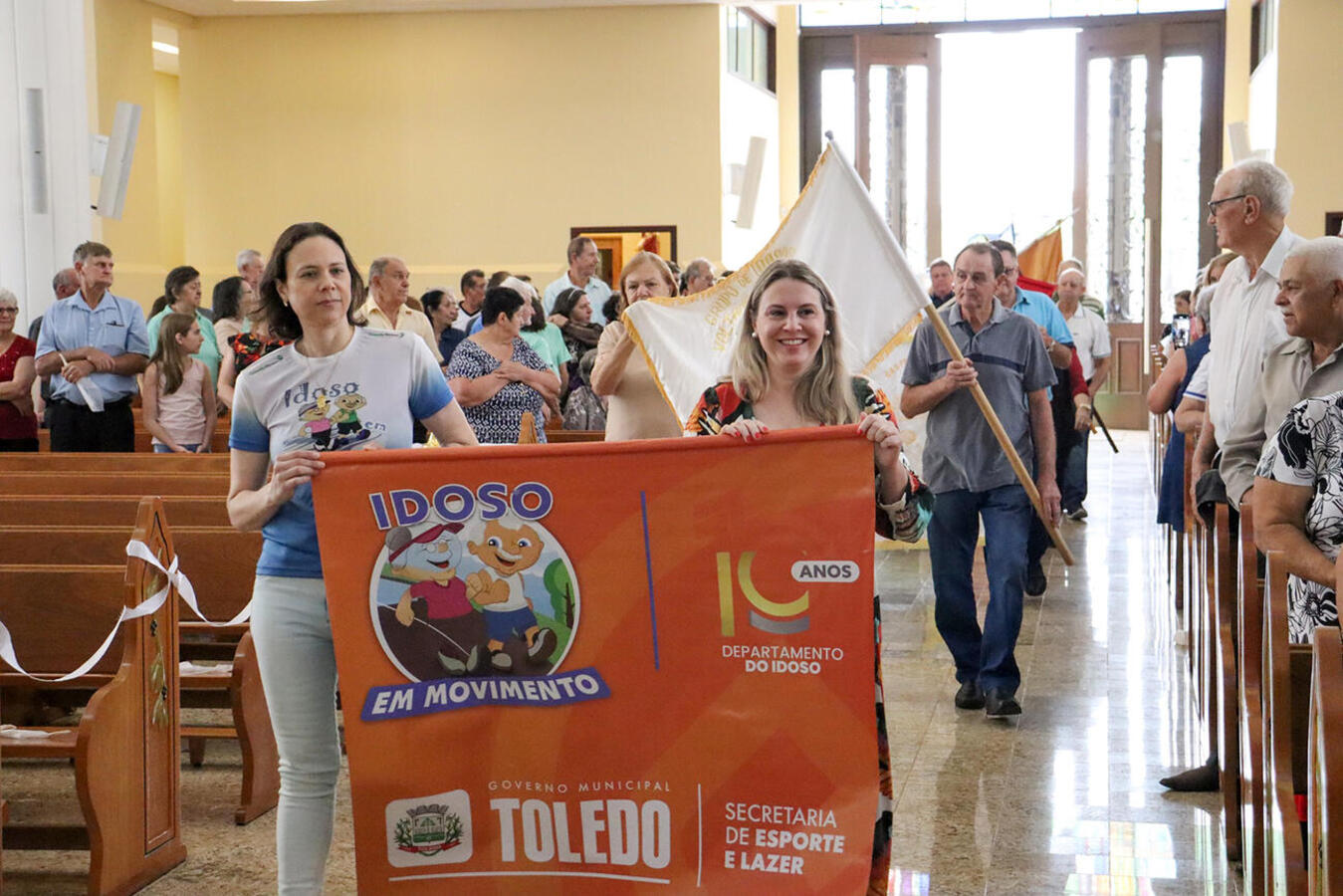 Realizada na manhã de sábado (30/9) Paróquia Menino Deus, celebração reuniu cerca de 700 pessoas em atividade alusiva aos 10 anos do Idoso em Movimento