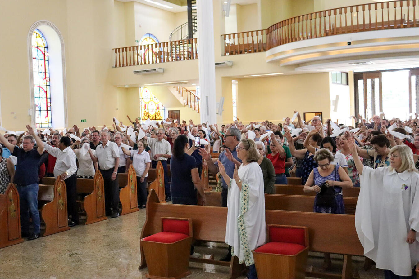 Realizada na manhã de sábado (30/9) Paróquia Menino Deus, celebração reuniu cerca de 700 pessoas em atividade alusiva aos 10 anos do Idoso em Movimento