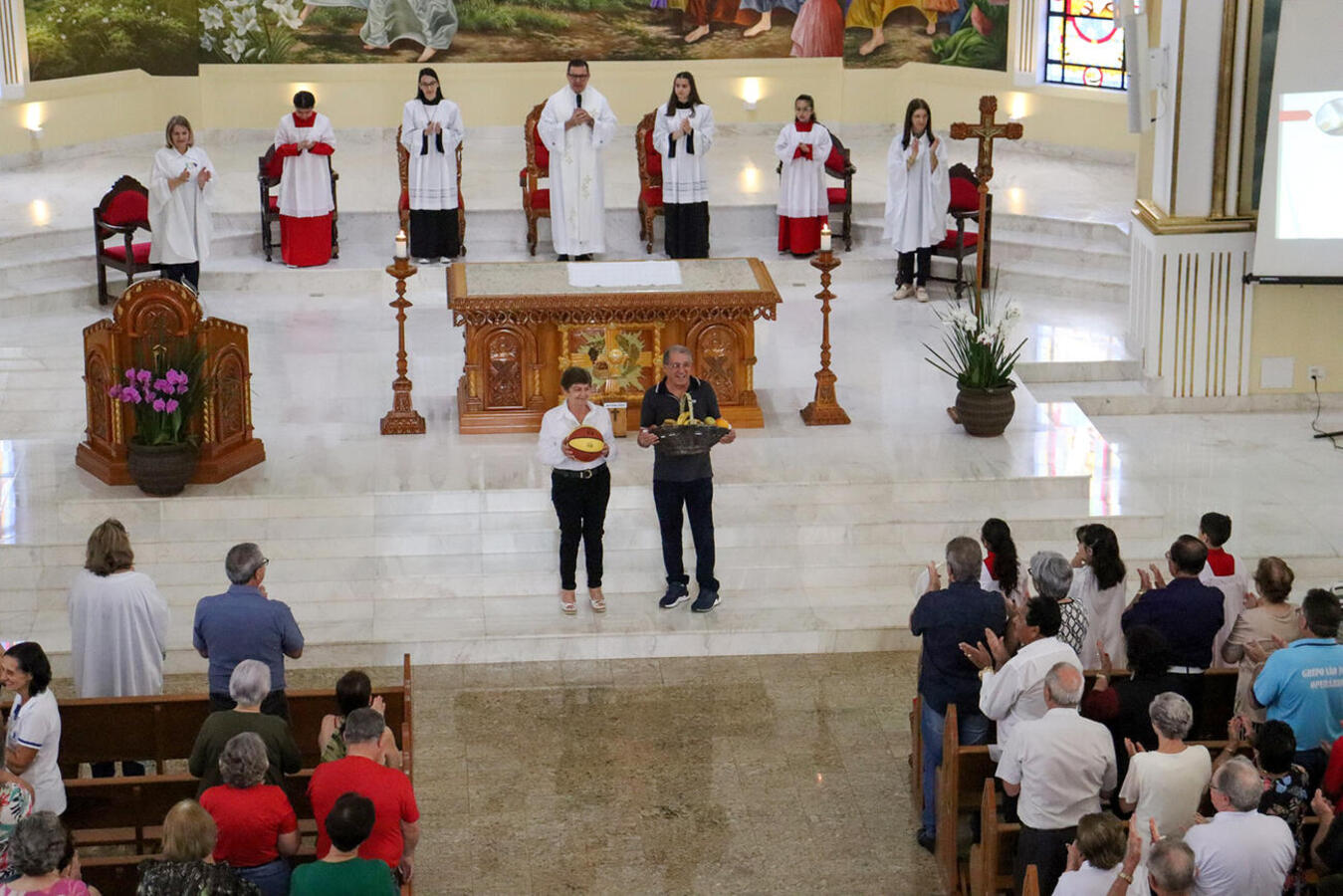 Realizada na manhã de sábado (30/9) Paróquia Menino Deus, celebração reuniu cerca de 700 pessoas em atividade alusiva aos 10 anos do Idoso em Movimento