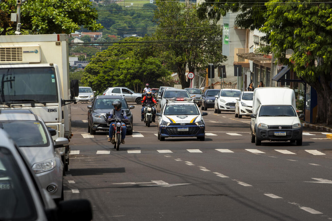 Novidade implantada a partir de 4 de setembro permite maior rotatividade das vagas de estacionamento, o que fez aumentar fluxo de clientes em estabelecimentos do Centro