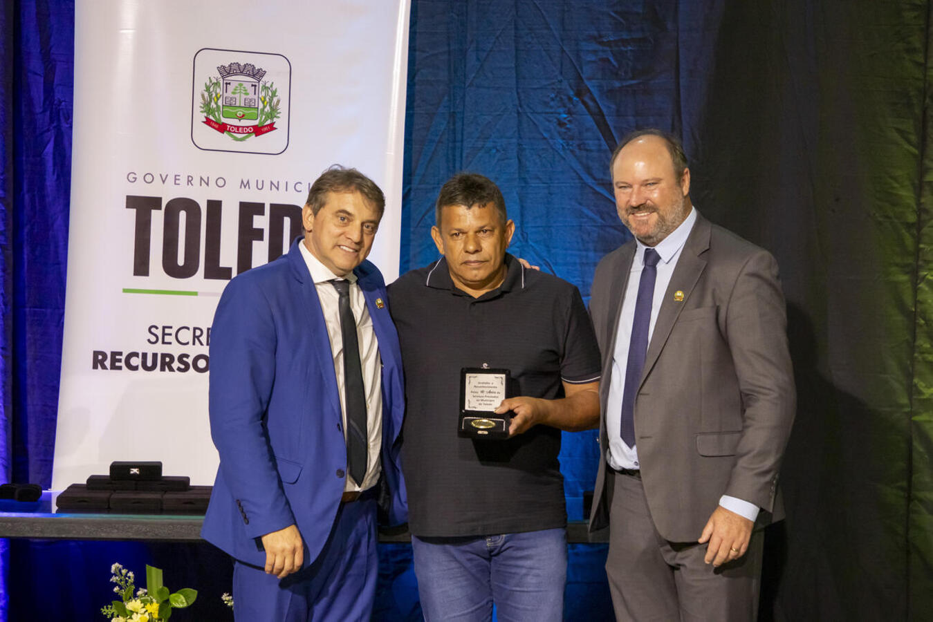 Servidores municipais são homenageados pelo tempo dedicado à população toledana