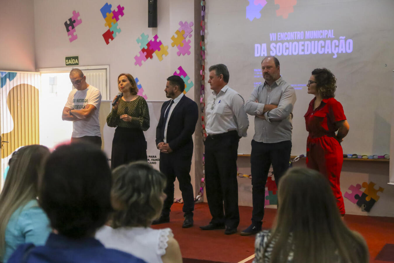 Encontro reuniu aproximadamente 100 pessoas para debater a socioeducação