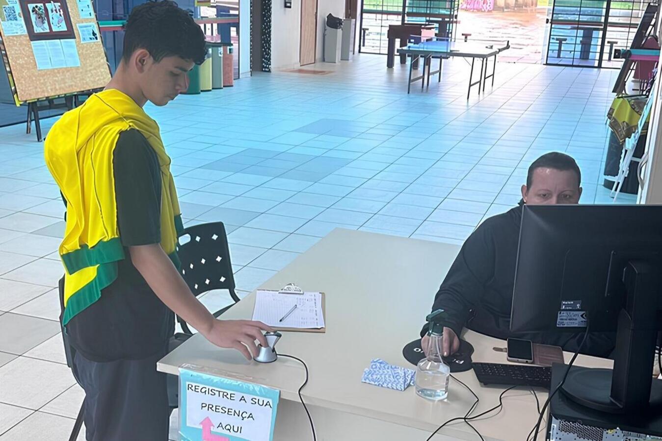 Equipamentos entregues semana passada aos Centros de Juventude oferecerão, entre outros benefícios, maior segurança a usuários, servidores e a comunidade do entorno