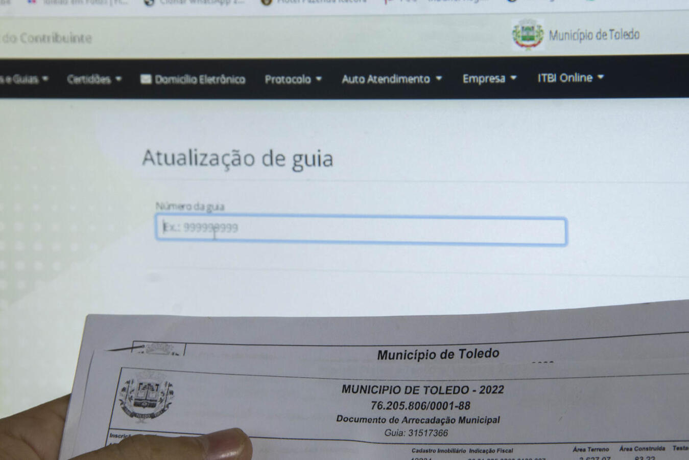 Boletos e guias de recolhimento de tributos municipais vencidos devem ser atualizados para evitar prejuízos ao contribuinte