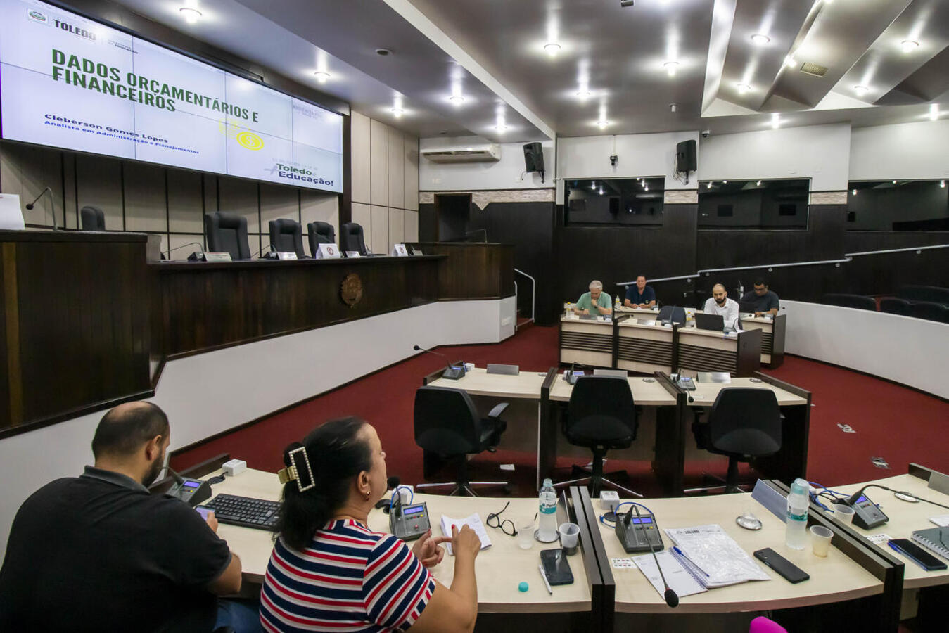 A prestação de contas do último quadrimestre de 2023 foi apresentada em audiência pública na Câmara de Vereadores de Toledo