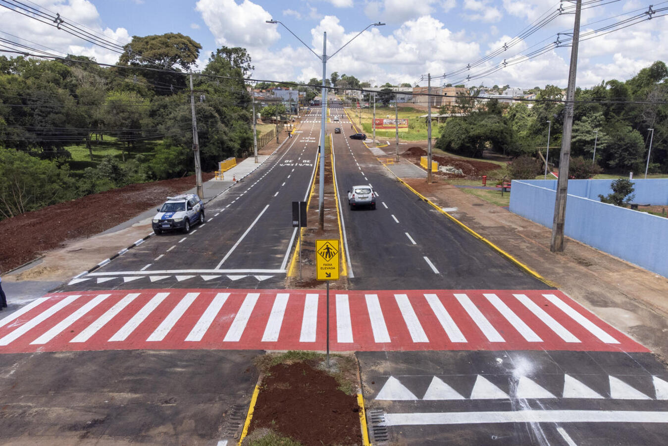 Administração municipal libera tráfego na Avenida Maripá após substituição de estrutura de bueiros