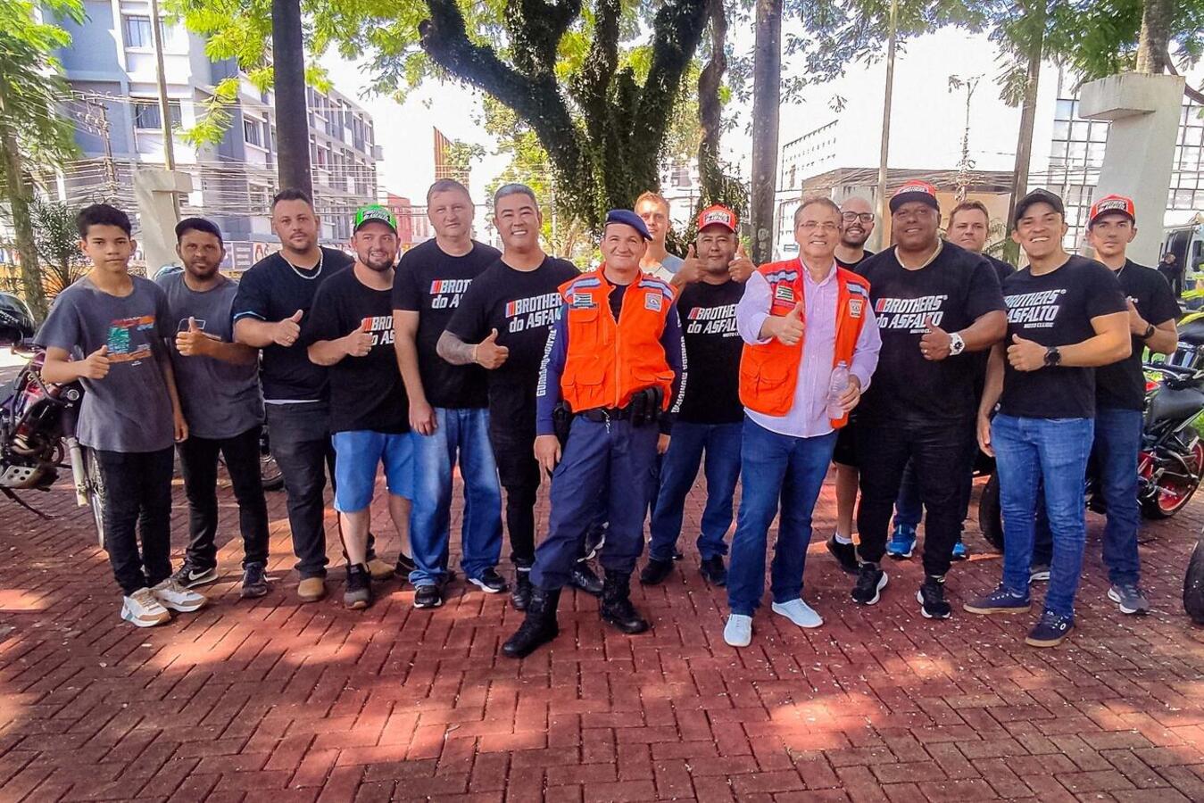 Prefeitura realiza mobilização para sensibilizar sobre o perigo da dengue