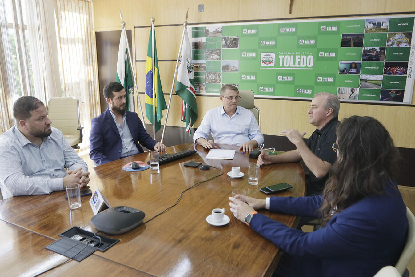 Para ampliar operações no Brasil, executivos da PhageLab desejam instalar laboratório e fábrica de bacteriófagos que potencializam produtividade na pecuária