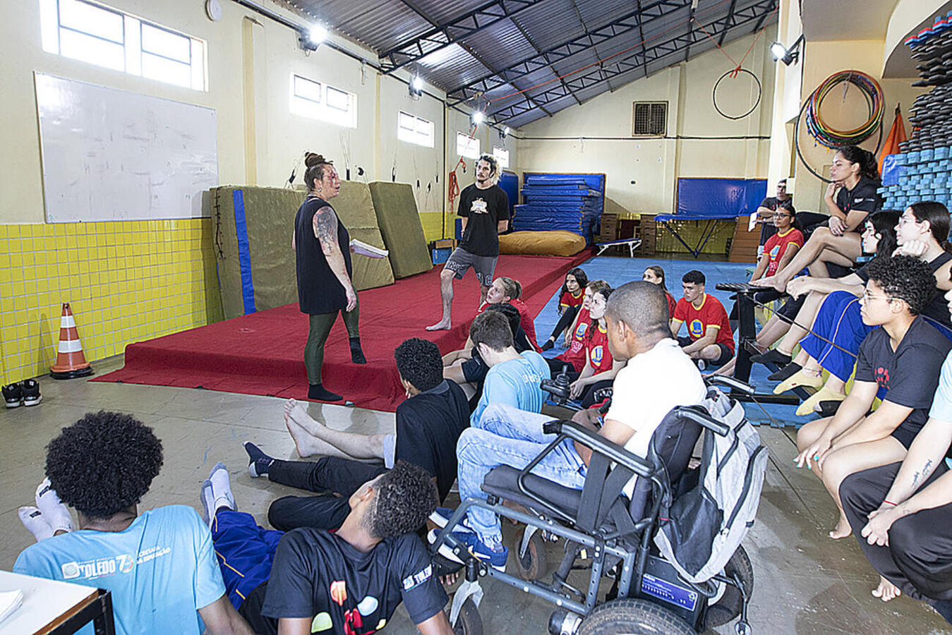 Proposta é mostrar a função social do circo, além de conteúdo para planejamento pedagógico aos possíveis futuros instrutores