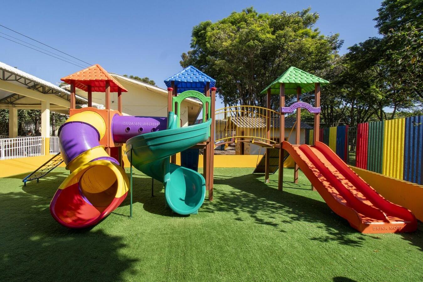 A inauguração da reforma e ampliação em instituição de ensino no distrito de Novo Sobradinho aconteceu na manhã desta quarta-feira (12)