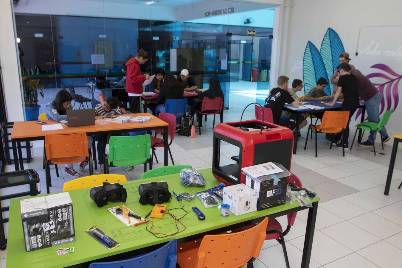 Alunos com idade entre 8 e 18 anos interessados e devem se inscrever no site do projeto do Include by Campus Party até o dia 23 de julho; aulas começam no dia 29/7
