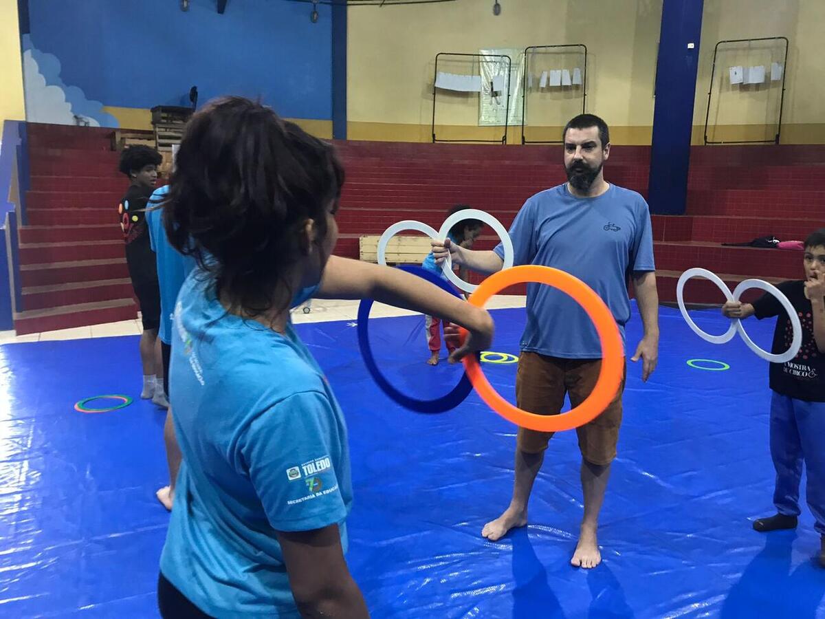 Os treinos com o artista Aires Coutinho seguem até esta sexta-feira (21) a partir das 13h15 no picadeiro do projeto