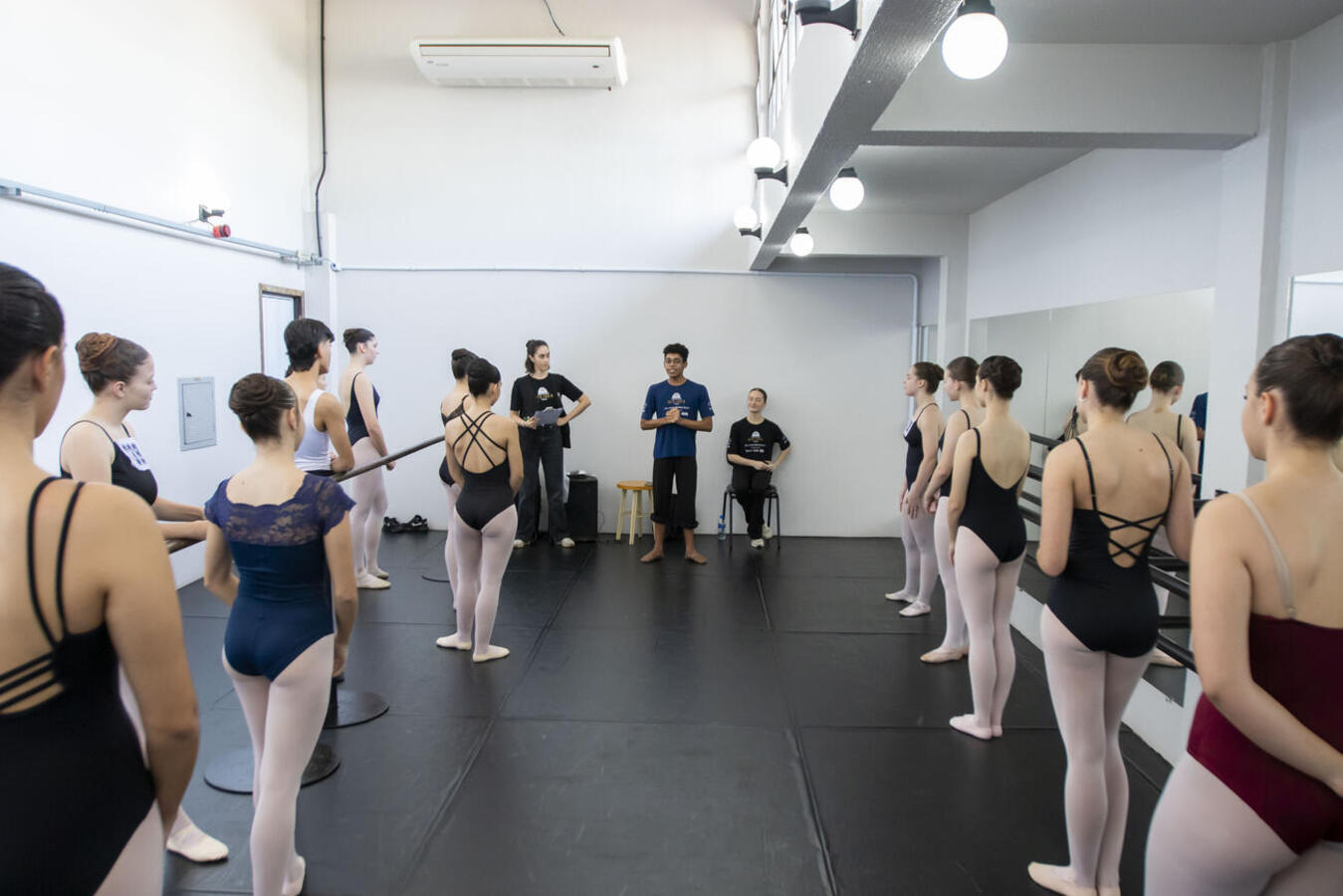 Processo destina-se à prospecção de novos alunos para a companhia cujos integrantes ministrarão workshops e estrelarão, em duas sessões, o espetáculo “Gala Bolshoi”