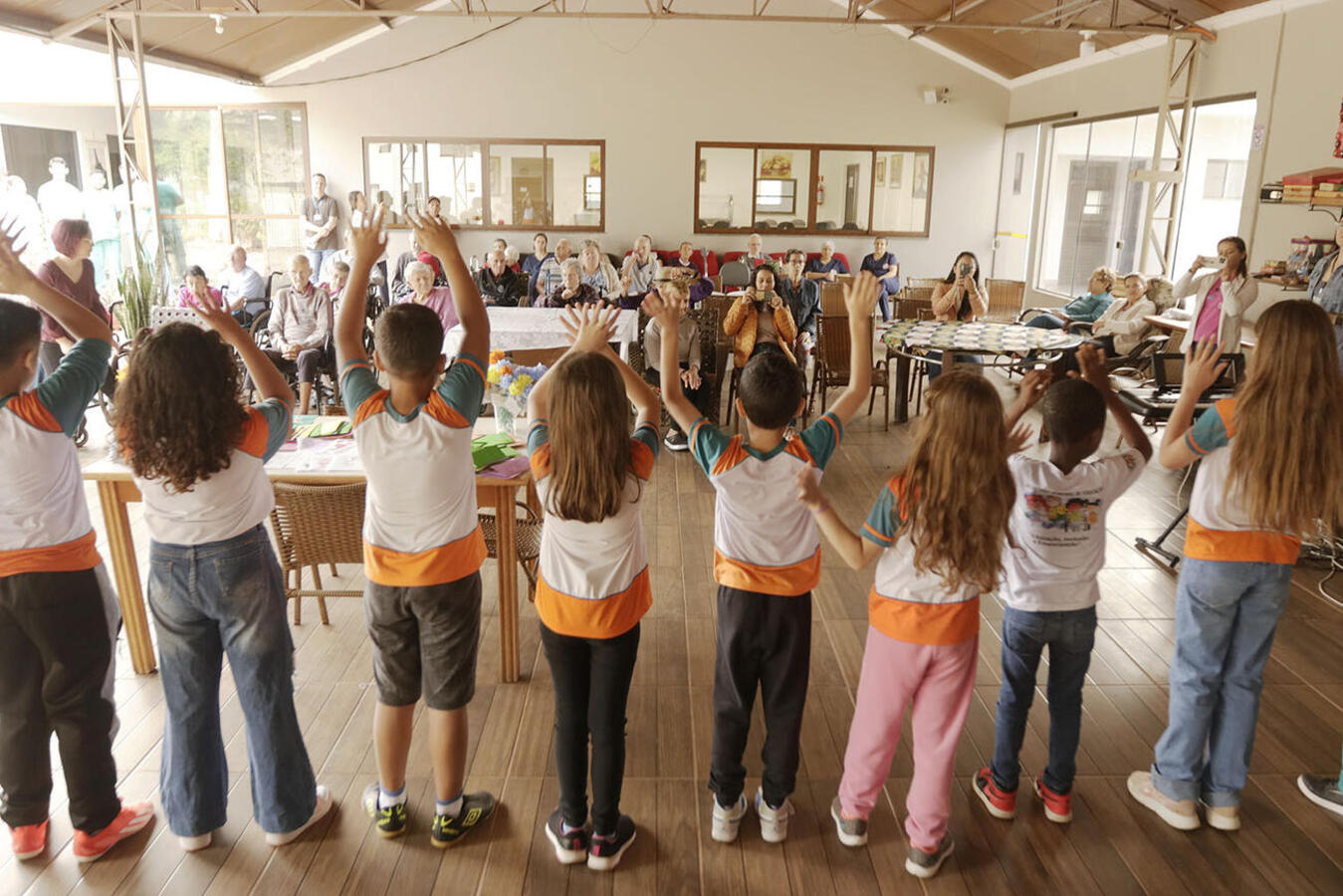 Quase mil cartinhas foram elaboradas por estudantes da Rede Municipal de Ensino, desde o Infantil até o Fundamental I