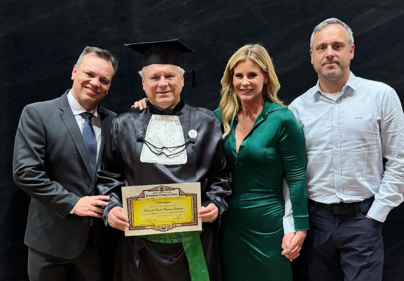 Médico pediatra da Unidade Básica de Saúde do Centro de Toledo, Raul recebeu a homenagem do CRM-PR e o reconhecimento da Universidade Federal do Paraná (UFPR)