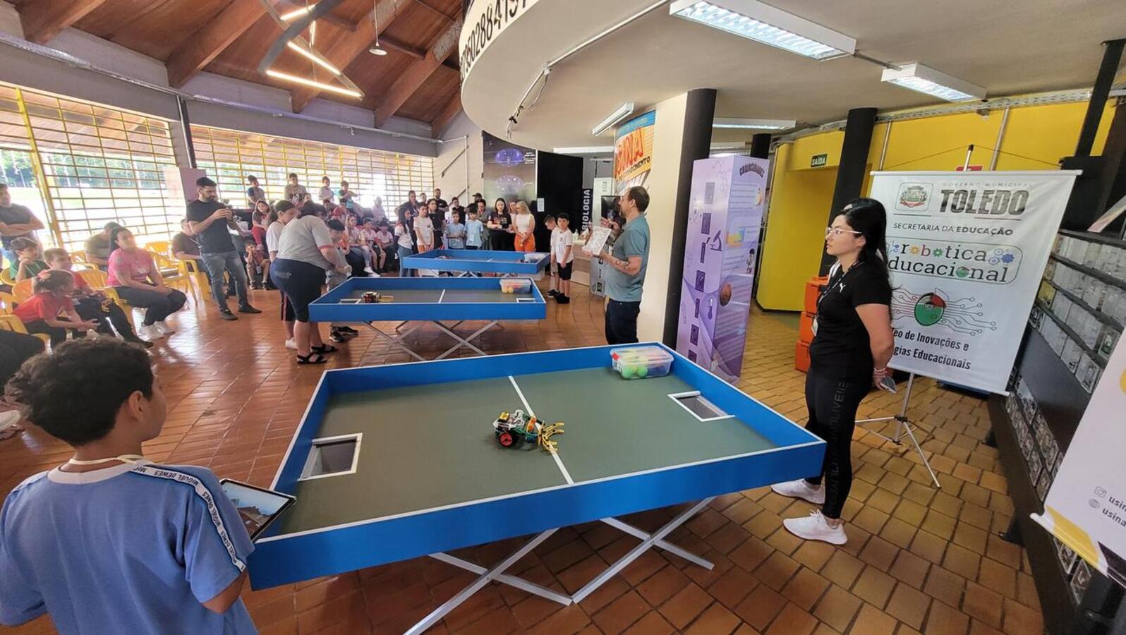 Toledo realiza fase final do 2º Campeonato Municipal de Robótica Educacional