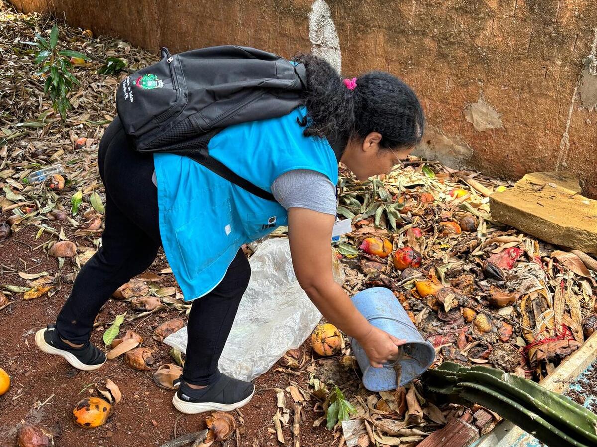 Medida visa orientar e educar moradores a prevenir a proliferação do mosquito da Dengue