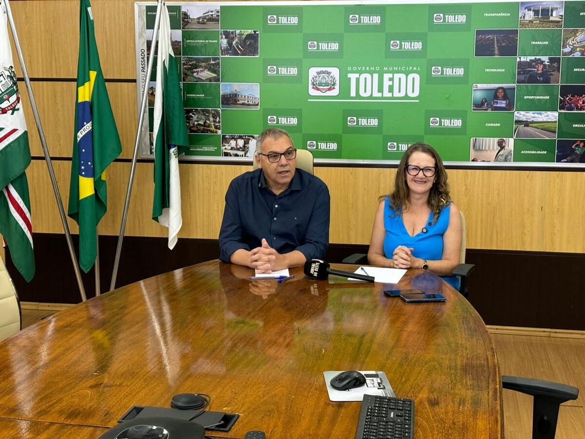 Os professores convocados deverão comparecer na Secretaria de Recursos Humanos até o dia 10 de janeiro para declarar se aceitam a vaga ofertada