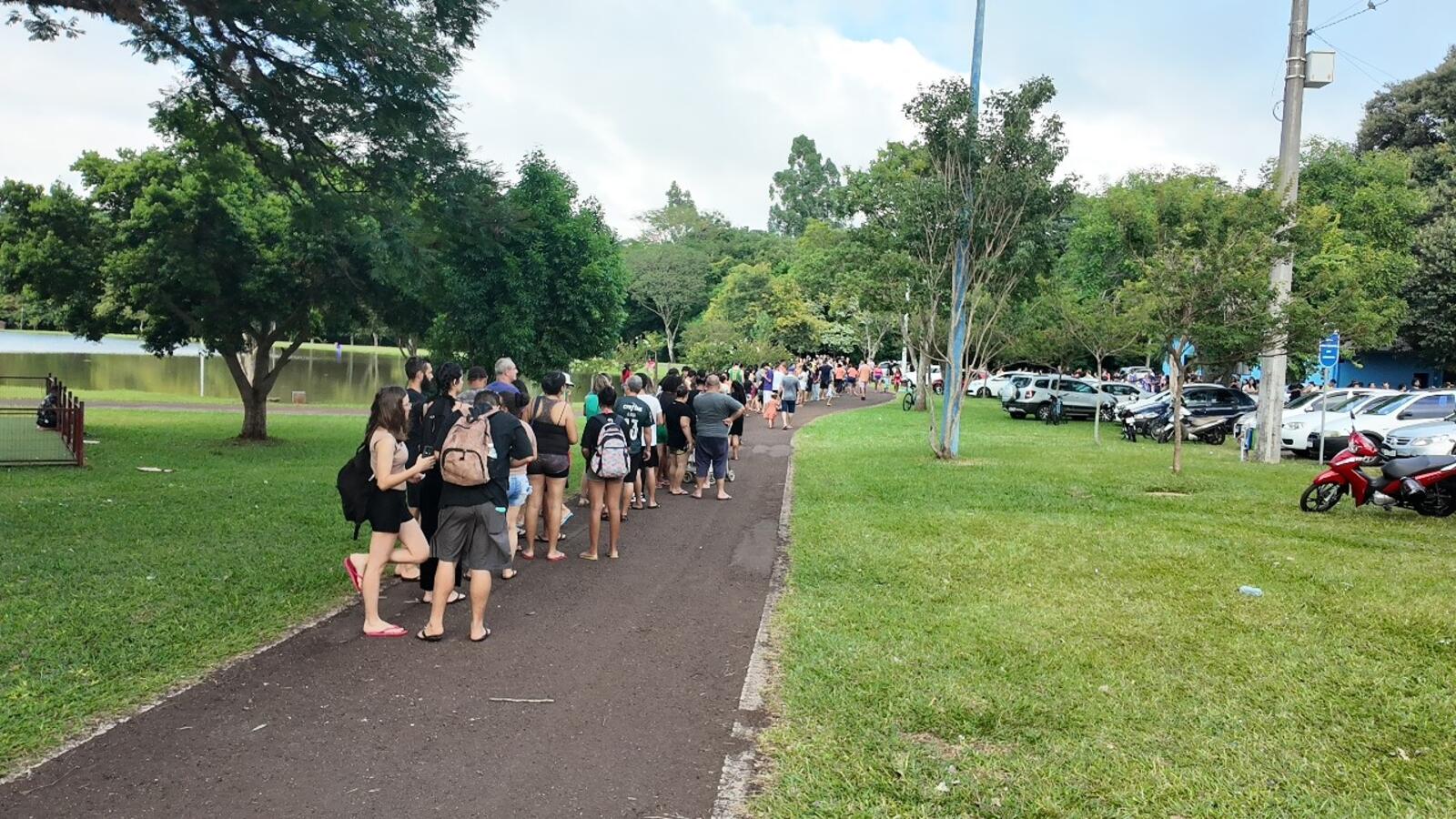 Os exames foram realizados por médicos da Secretaria da Saúde e acadêmicos do último período de medicina da UFPR